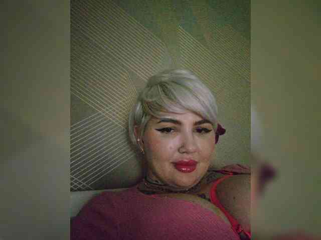 Allaloveyou35a webcam
