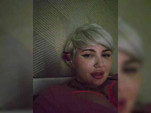 Allaloveyou35a webcam