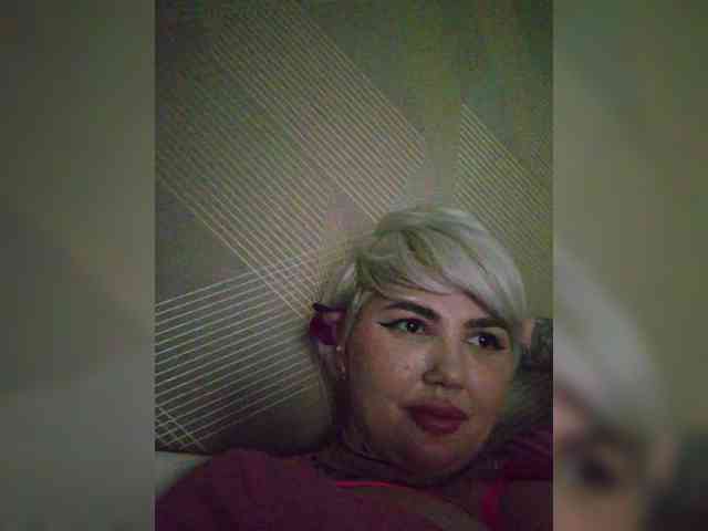 Allaloveyou35a webcam