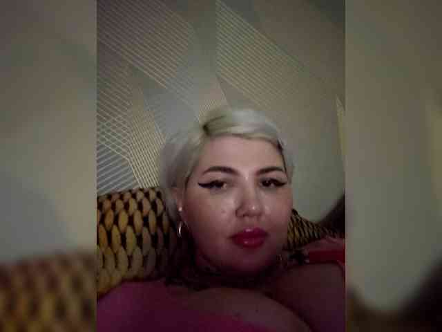 Allaloveyou35a webcam