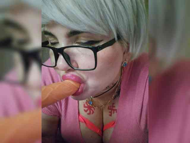 Allaloveyou35a webcam