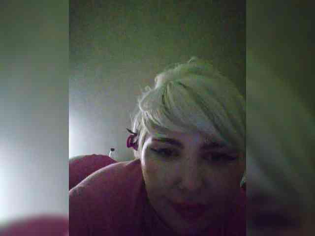 Allaloveyou35a webcam