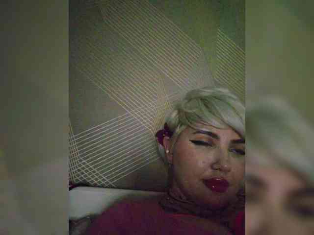 Allaloveyou35a webcam