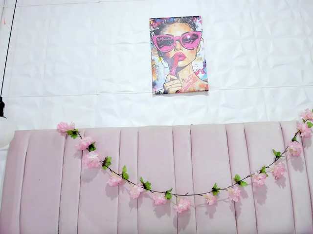 natali-mendoza live cam on BongaCams