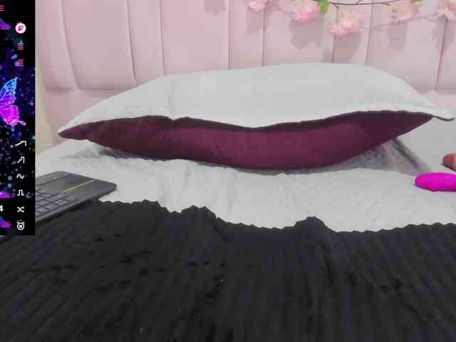 natali-mendoza webcam