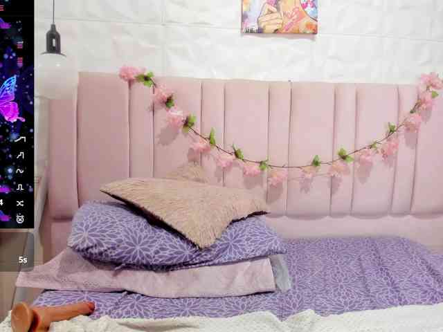 natali-mendoza's live room