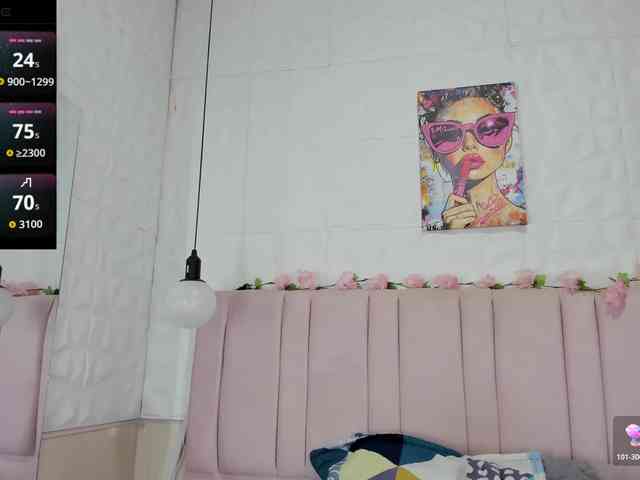 natali-mendoza webcam