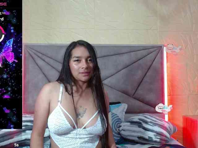 natali-mendoza webcam
