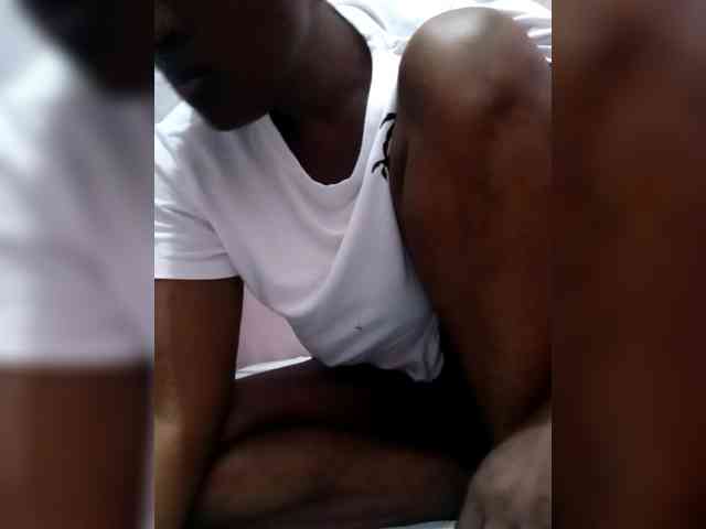 Alianahb webcam