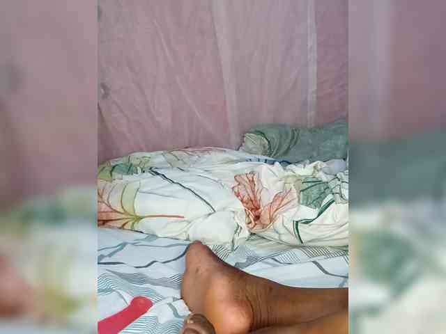 Alianahb webcam
