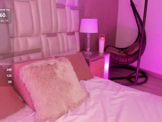 LuluWest live cam on BongaCams