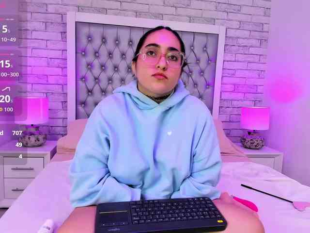 LuluWest webcam