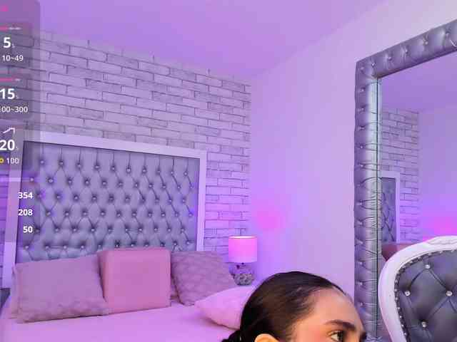 LuluWest webcam