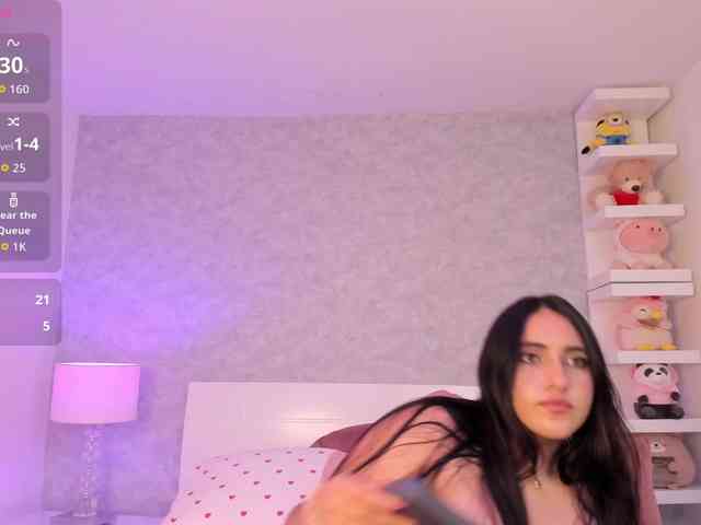 LuluWest webcam
