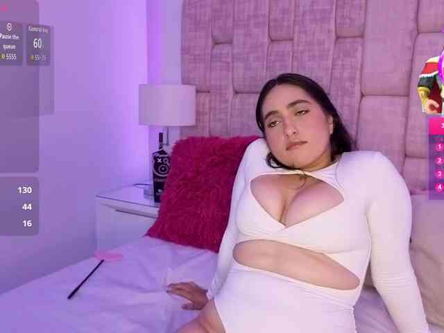 LuluWest webcam