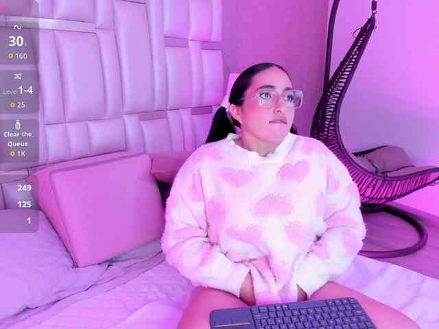 LuluWest webcam