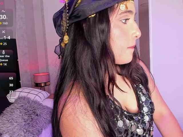 LuluWest webcam