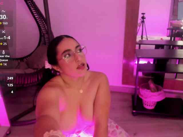 LuluWest webcam