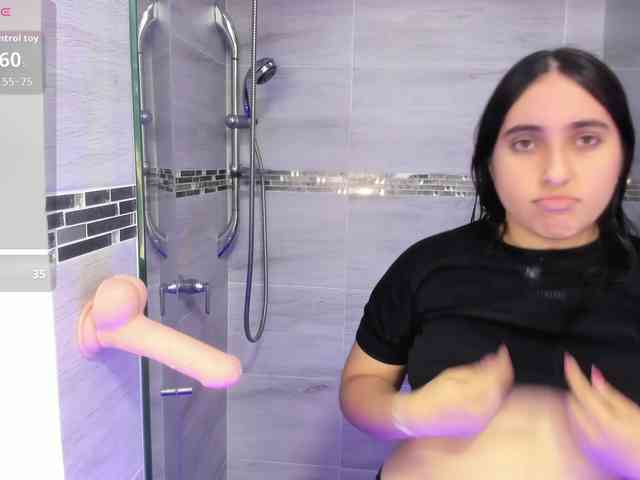 LuluWest webcam