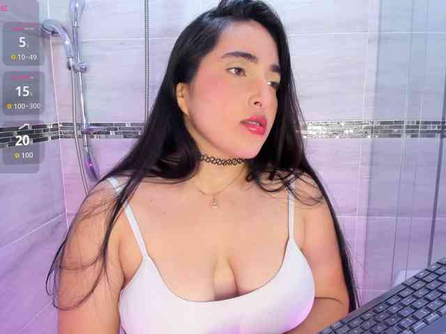 LuluWest webcam