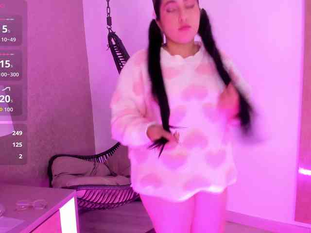 LuluWest webcam