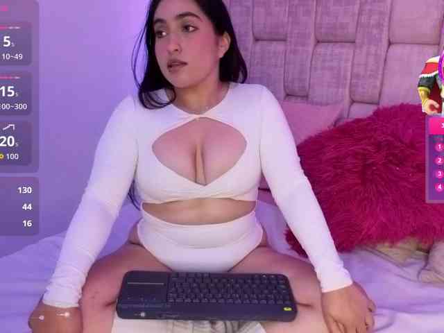 LuluWest Sex Cam Show