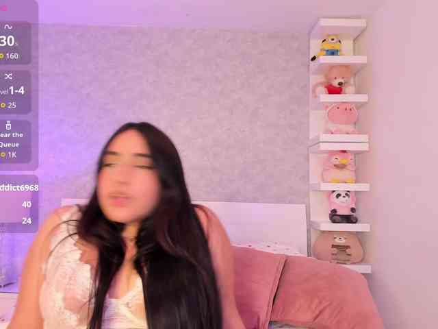 LuluWest webcam