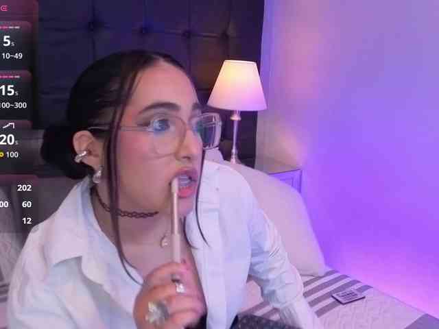 LuluWest webcam