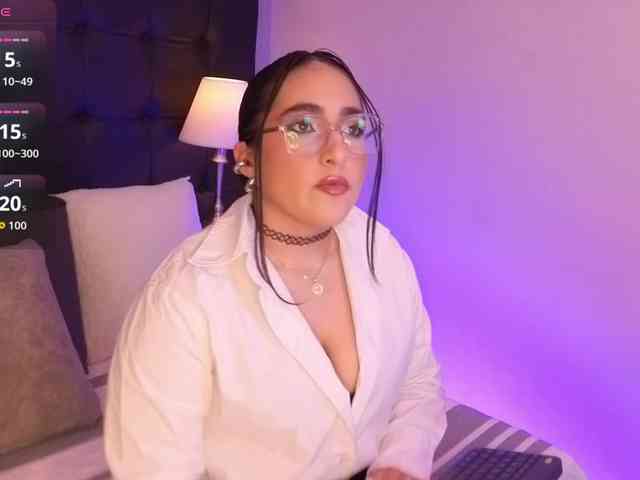 LuluWest webcam