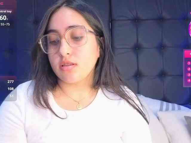 LuluWest webcam