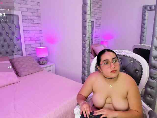 LuluWest webcam