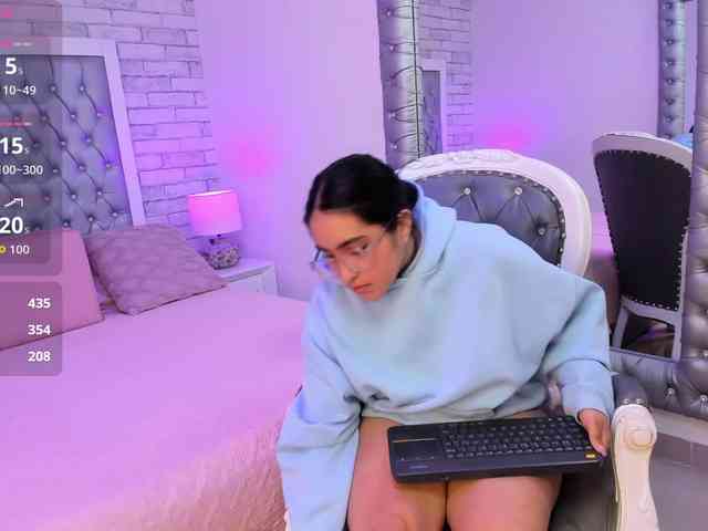 LuluWest webcam