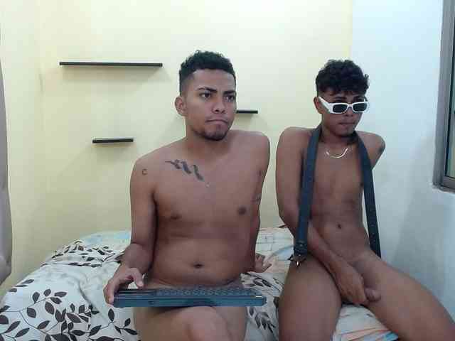 patrickvsnoah69 Sex Cam Show
