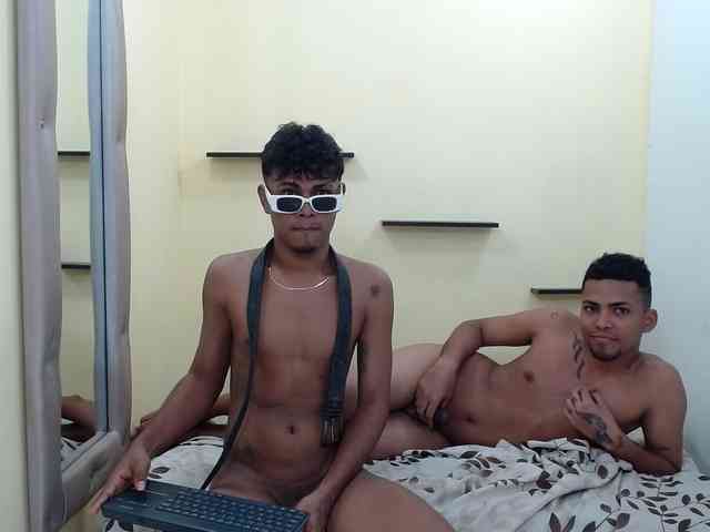patrickvsnoah69 Sex Cam Show