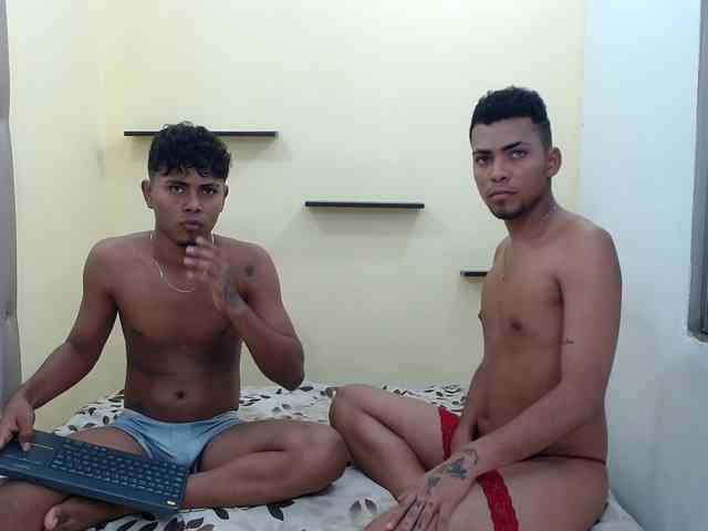 patrickvsnoah69 Sex Cam Show