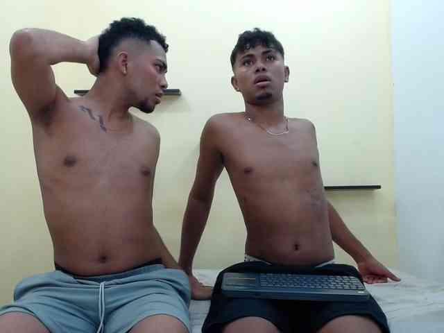 patrickvsnoah69 Sex Cam Show