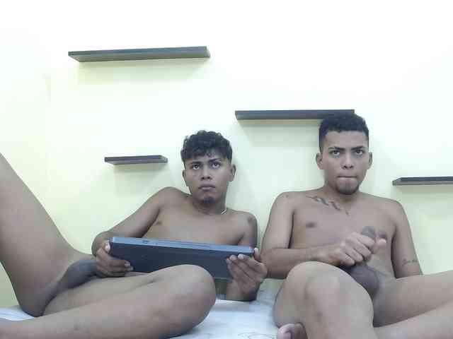 patrickvsnoah69 Sex Cam Show