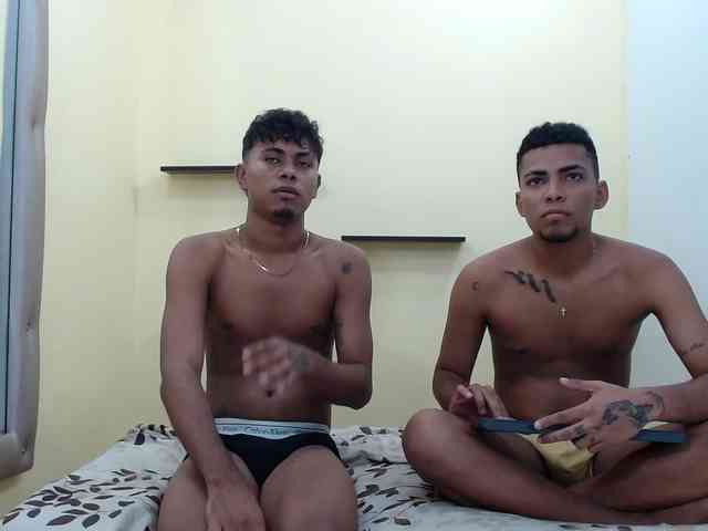 patrickvsnoah69 Sex Cam Show