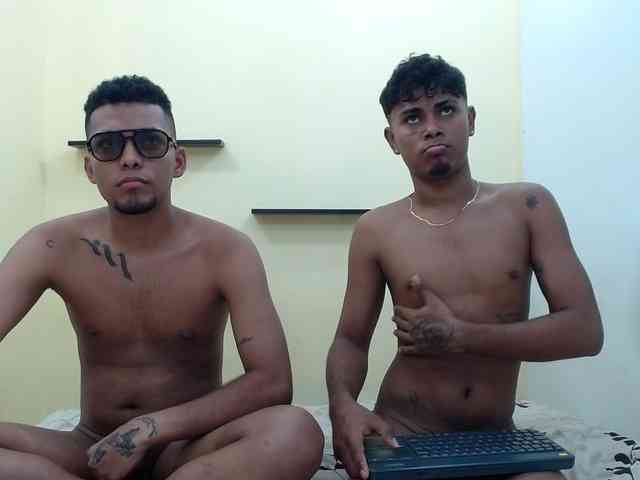 patrickvsnoah69 Sex Cam Show