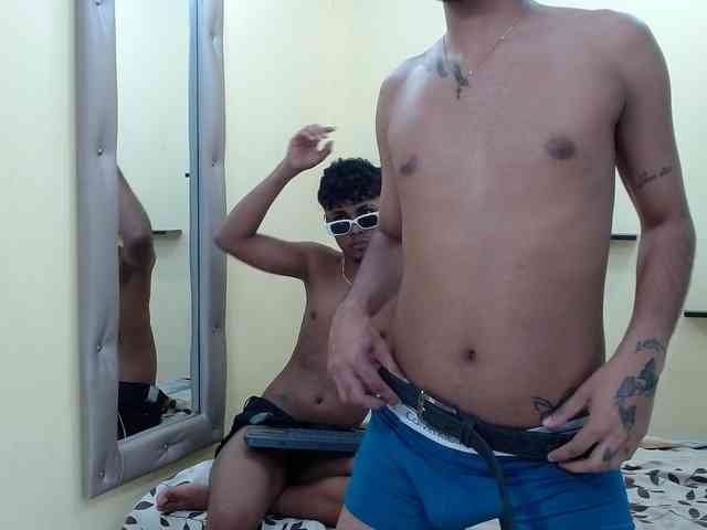 patrickvsnoah69 Sex Cam Show