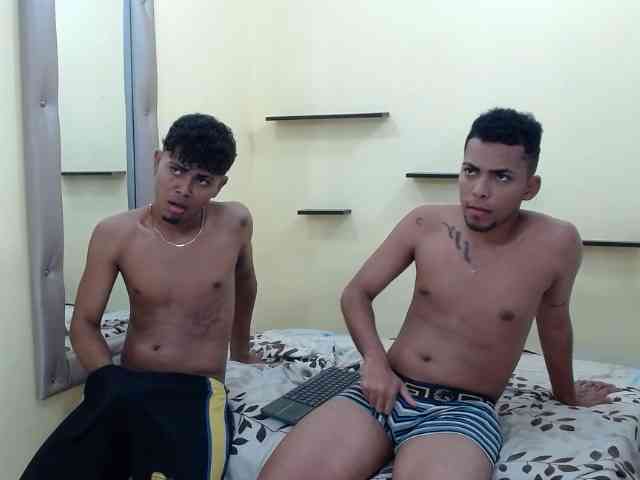 patrickvsnoah69 Sex Cam Show