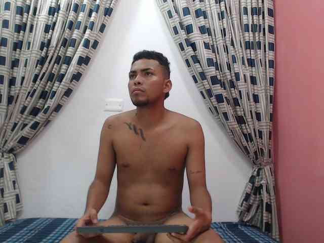 patrickvsnoah69 Sex Cam Show