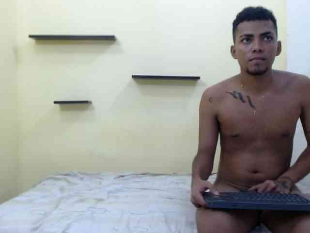 patrickvsnoah69 Sex Cam Show