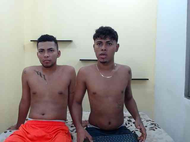 patrickvsnoah69 Sex Cam Show