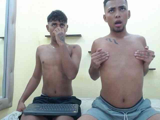 patrickvsnoah69 Sex Cam Show