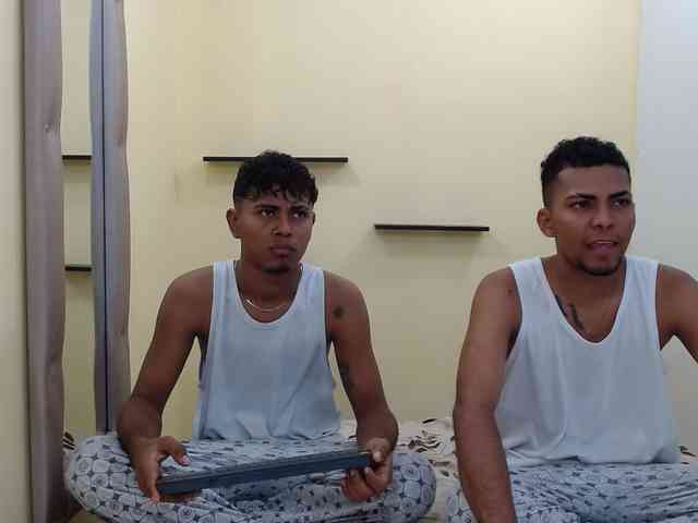patrickvsnoah69 Sex Cam Show