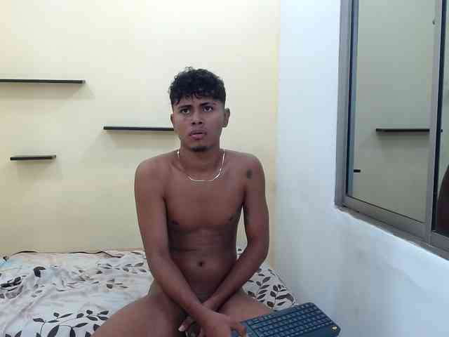 patrickvsnoah69 Sex Cam Show