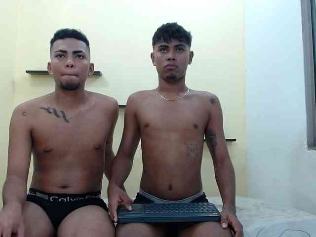patrickvsnoah69 Sex Cam Show