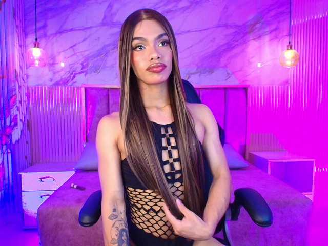 karinaadoll