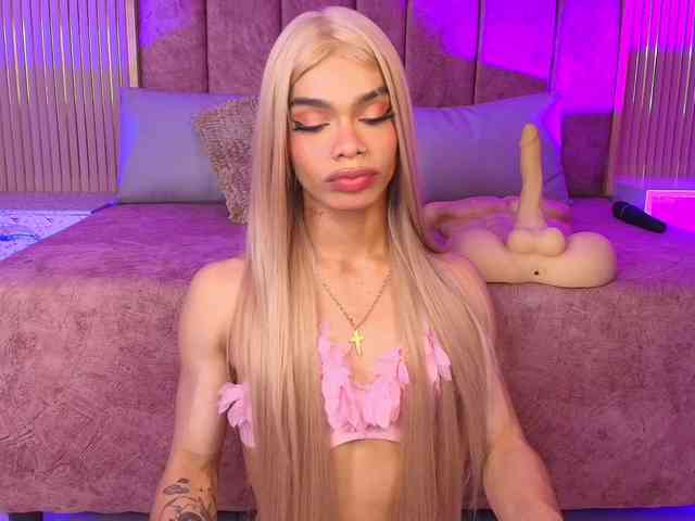 karinaadoll Sex Cam Show